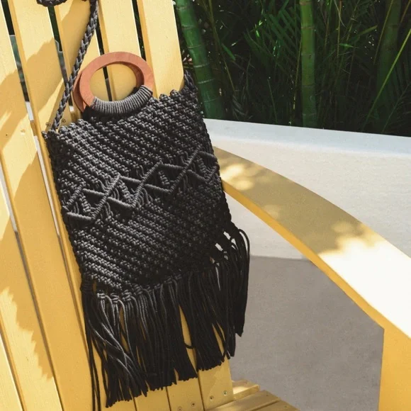 🪅Danielle Nicole Macrame Handbag Black Fringe - Picture 2 of 10